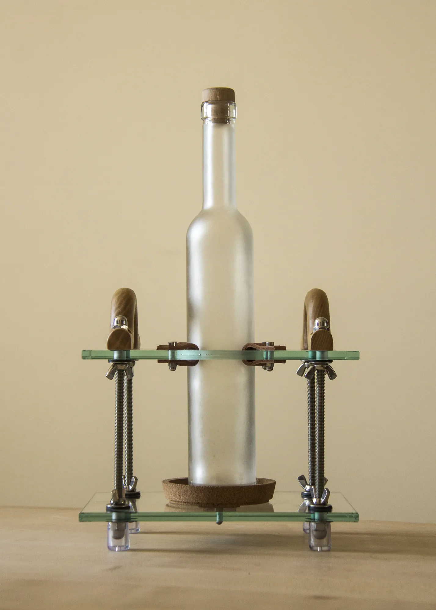 WINE STAND, 4